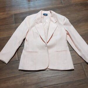 Vintage Haberdashery Collection 12 light pink blazer workwear